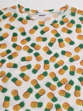 Preowned Korea JANWIENER Pineapple Print White Tee Women’s Size Small